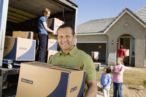 Local home removals service planning a move near Maida Vale streets
